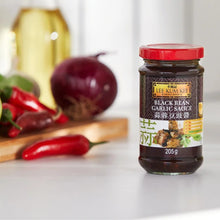 將圖片載入圖庫檢視器 LKK Black Bean Garlic Sauce 205g &lt;br&gt; 李錦記蒜蓉豆豉醬