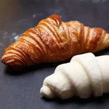 將圖片載入圖庫檢視器 Le Fournil De Pierre Bake Fine Butter Croissant (6pcs x 60g) 360g