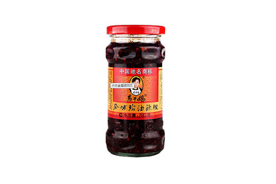 Lao Gan Ma Chicken Flavour Chilli Oil with Tofu 280g <br> 老干媽風味雞油辣椒