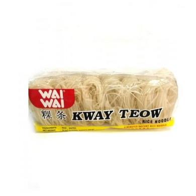 Wai Wai Kway Teow (Rice Noodles) 400g <br> Wai Wai 粿條