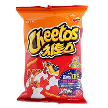 Load image into Gallery viewer, Lotte Cheetos BBQ 88g &lt;br&gt; 樂天奇多玉米棒 燒烤味