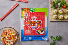 Load image into Gallery viewer, Sajo Seafood Stick 300g &lt;br&gt; Sajo 雪藏蟹柳