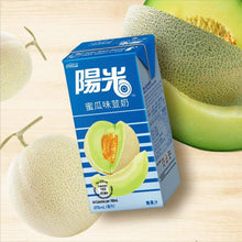 Load image into Gallery viewer, Hi-C Melon Flavour Soy Milk 250ml (6 Pack) &lt;br&gt; 陽光蜜瓜味豆奶6包裝