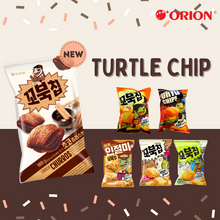 Load image into Gallery viewer, Orion Kkobookchip Choco Churros 160g &lt;br&gt; Orion 四層烏龜脆片-巧克力肉桂